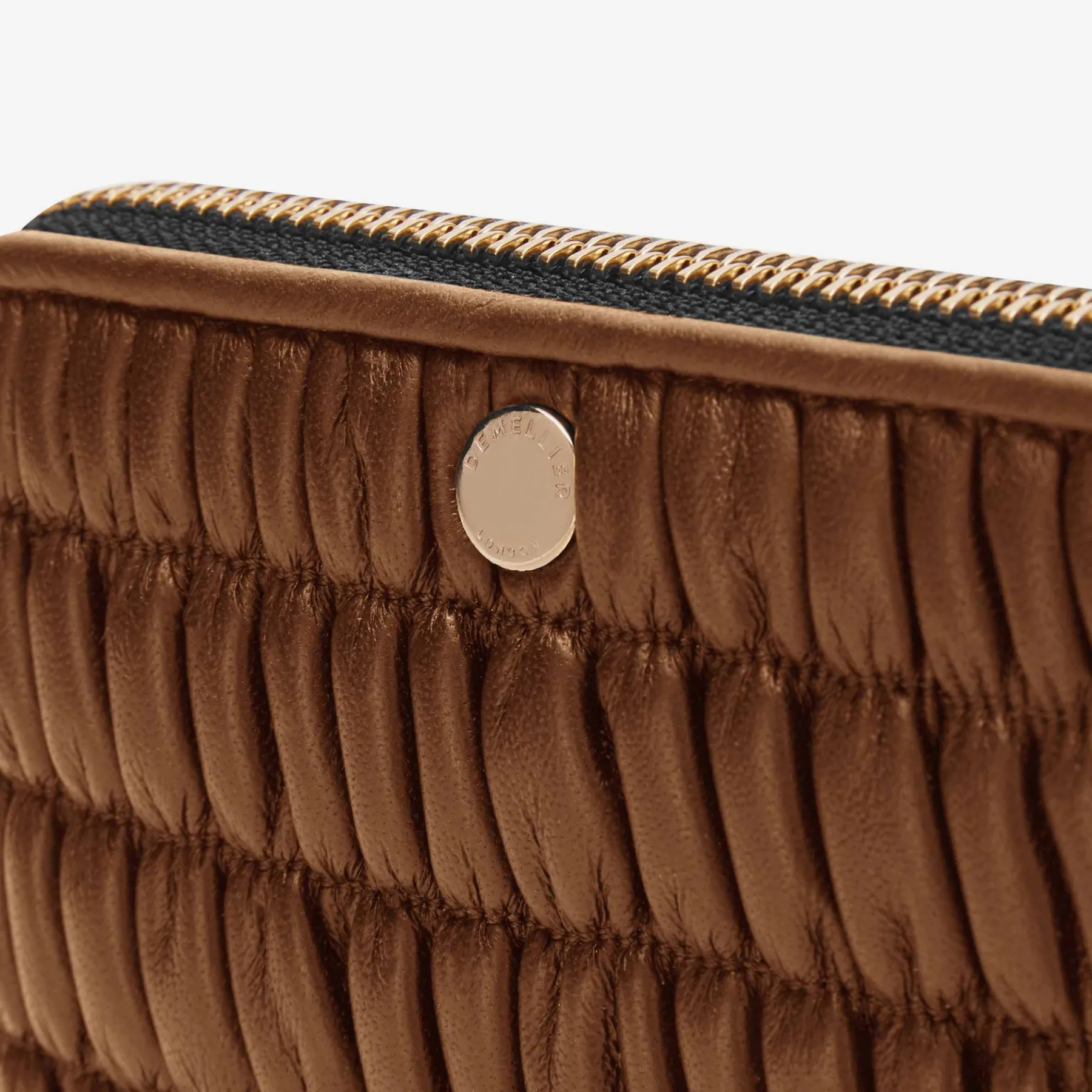 Store DeMellier The Midi Skye Wallet Tan Matelasse